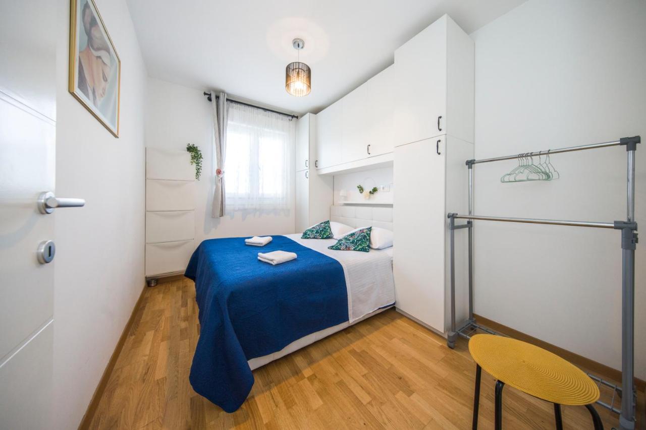 Nane Apartment Solin