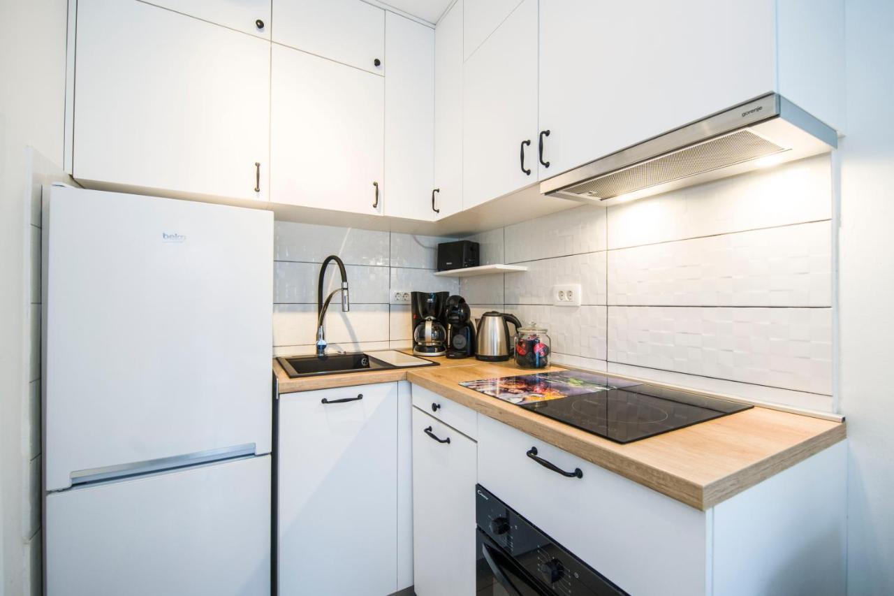 Nane Apartment Solin