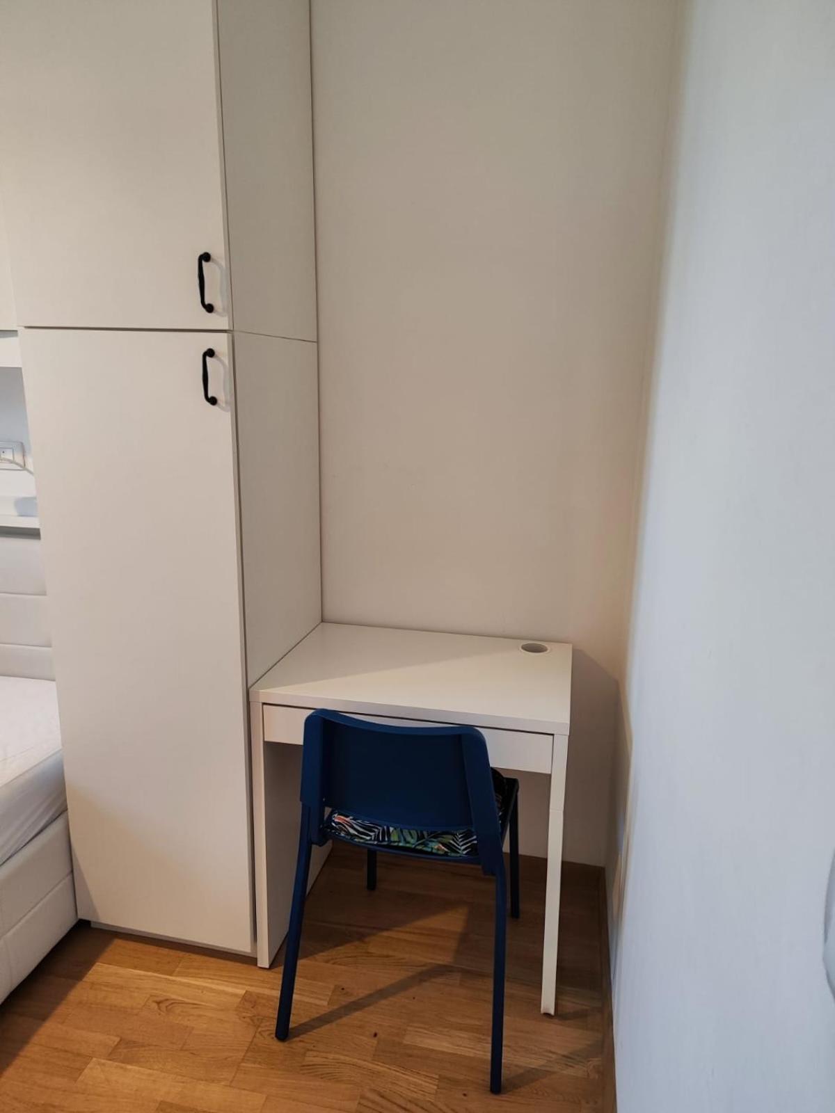 Nane Apartment Solin