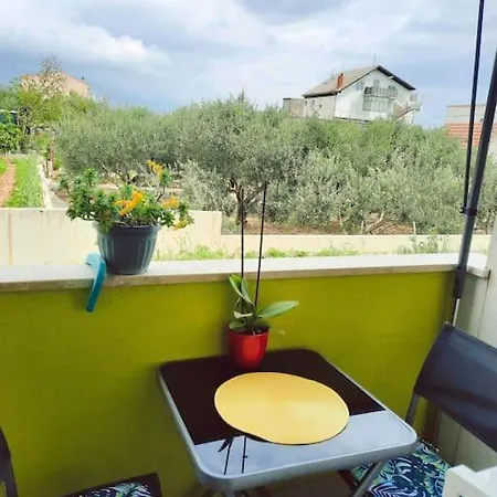 Apartman Nane Solin Exterior photo